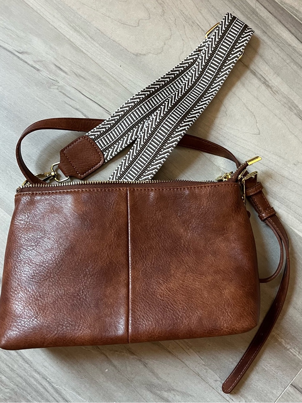 Brown Leather Crossbody Bag with Patterned Strap